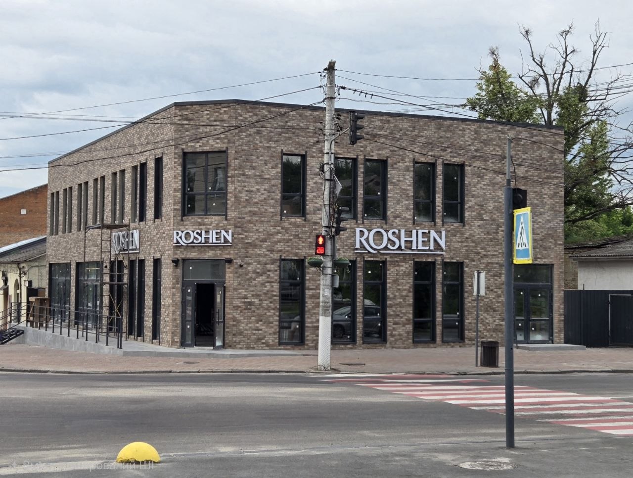 У Василькові відкрився магазин Roshen: ще один крок до сучасного міста